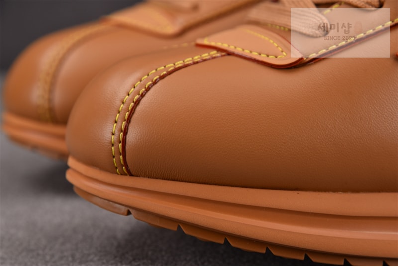 Louis Vuitton 루이비통 x 니고 LV 버터소프트 스니커즈 베이지 신발 10번 이미지