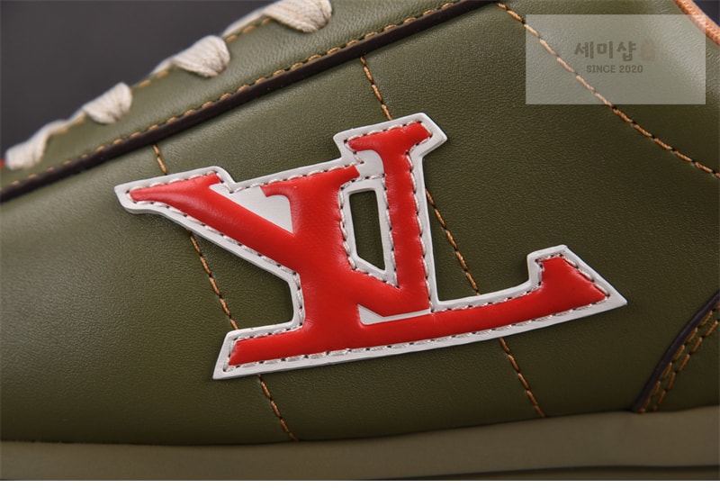 Louis Vuitton 루이비통 x 니고 LV 버터소프트 스니커즈 카키 신발 6번 이미지