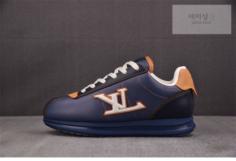 Louis Vuitton 루이비통 x 니고 LV 버터소프트 스니커즈 신발 15번 이미지