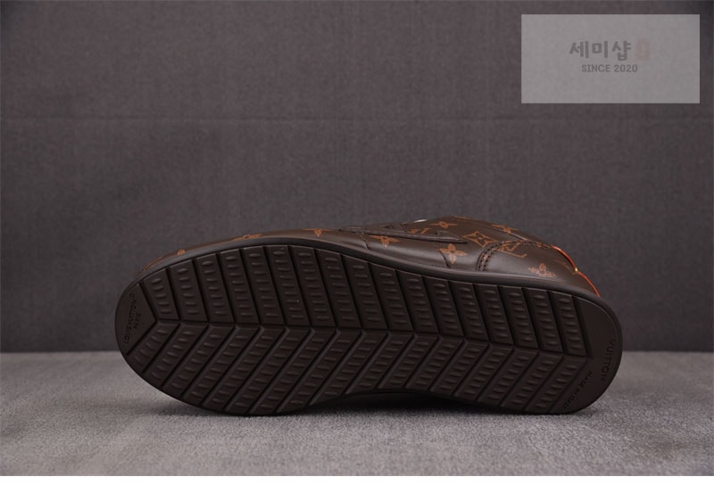 Louis Vuitton 루이비통 x 니고 LV 버터소프트 스니커즈 신발 11번 이미지