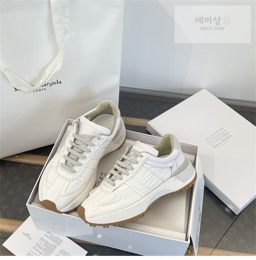 Maison Margiela 메종마르지엘라 스크래치 여성 스니커즈 레플리카 6번 이미지 - 신발 | 세미샵 레플리카 사이트