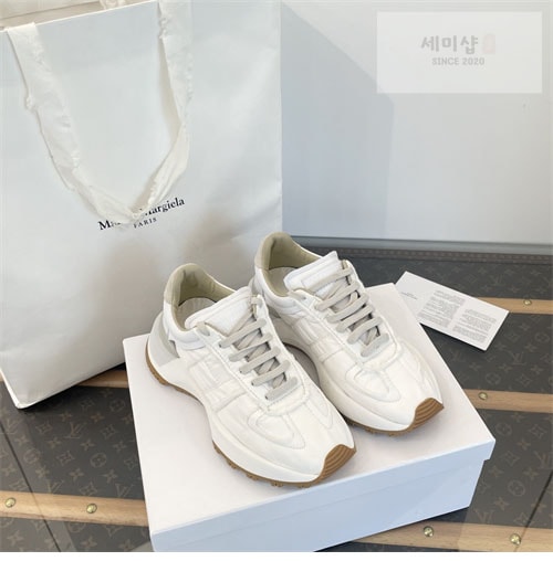 Maison Margiela 메종마르지엘라 스크래치 여성 스니커즈 레플리카 18번 이미지 - 신발 | 세미샵 레플리카 사이트