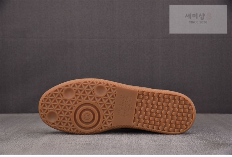 메종마르지엘라 메종 마르지엘라 독일군 스니커즈 블랙/베이지 레플리카 10번 이미지 - 신발 | 세미샵 레플리카 사이트