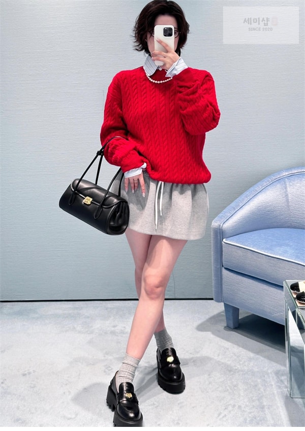 Miu Miu 미우미우 브러쉬드 가죽 페니 로퍼 신발 4번 이미지