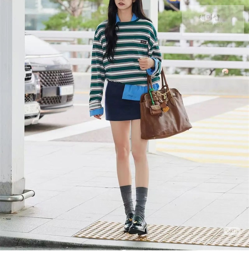 Miu Miu 미우미우 브러쉬드 레더 페니 로퍼 신발 17번 이미지
