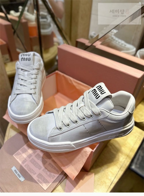 Miu Miu 미우미우 블리치드 스니커즈 신발 5번 이미지
