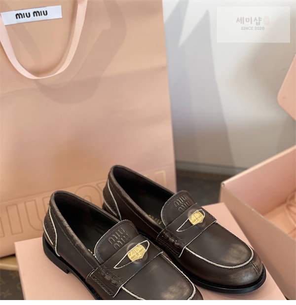 Miu Miu 미우미우 빈티지 이팩트 가죽 페니 로퍼 신발 7번 이미지