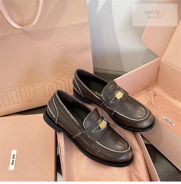 Miu Miu 미우미우 빈티지 이팩트 가죽 페니 로퍼 신발 8번 이미지
