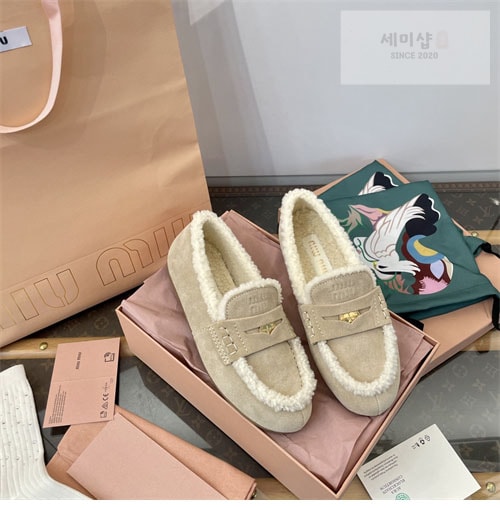 Miu Miu 미우미우 스웨이드 로퍼 신발 8번 이미지