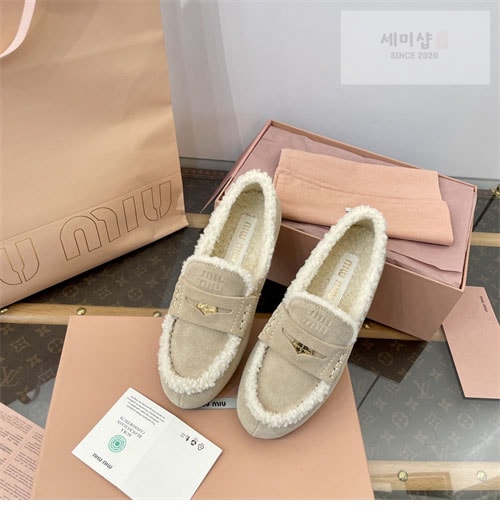 Miu Miu 미우미우 스웨이드 로퍼 신발 9번 이미지