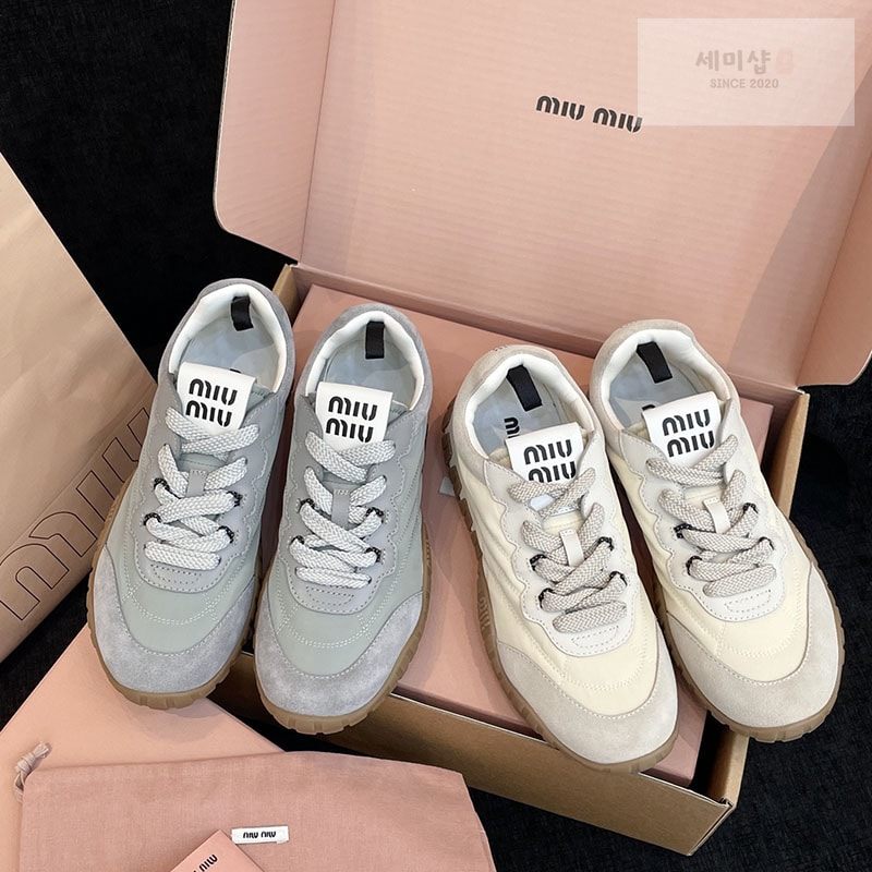 Miu Miu 미우미우 타이어 기능성 소재 스니커즈 화이트 신발 1번 이미지