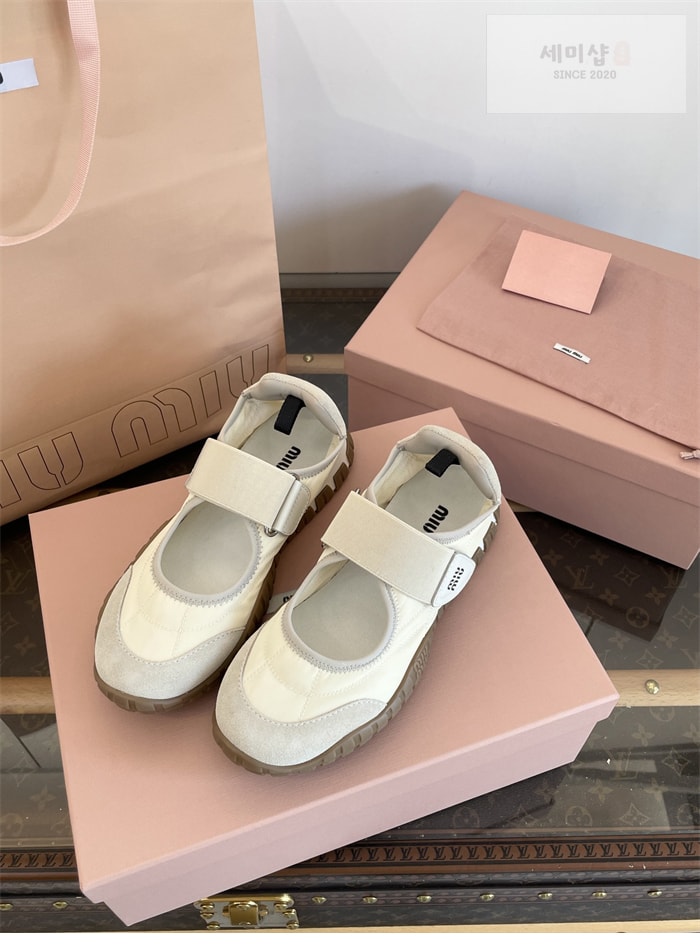 Miu Miu 미우미우 타이어 테크니컬 발레리나 그레이 신발 12번 이미지