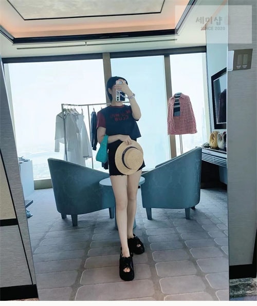 Miu Miu 미우미우 패딩 슬링백 샌들 신발 2번 이미지