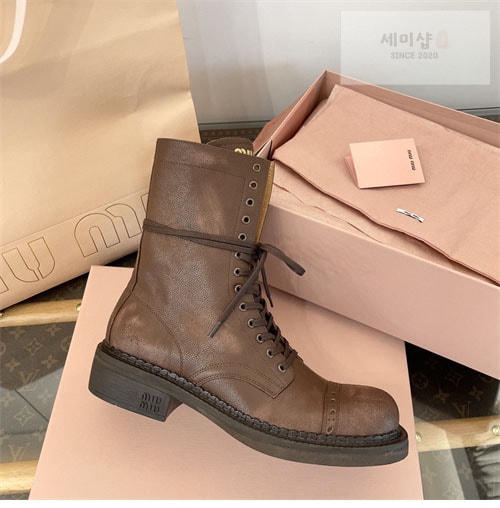 Miu Miu 미우미우 24FW 가죽 레이스 부티 신발 36번 이미지