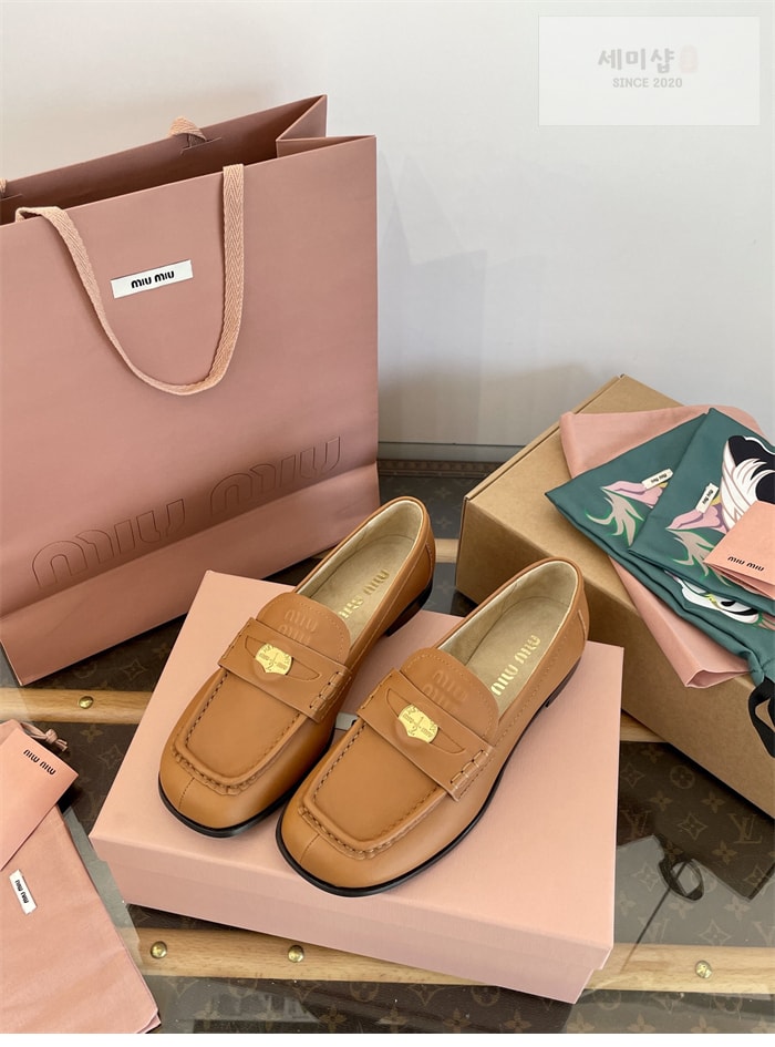 Miu Miu 미우미우 25SS 클래식 페니로퍼 블랙 신발 14번 이미지