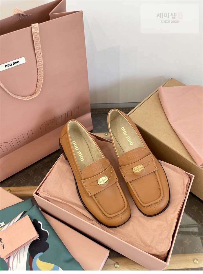 Miu Miu 미우미우 25SS 클래식 페니로퍼 블랙 신발 18번 이미지