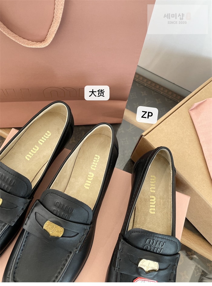 Miu Miu 미우미우 25SS 클래식 페니로퍼 블랙 신발 26번 이미지