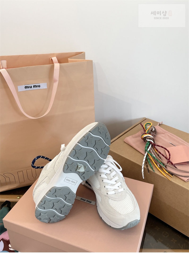 Miu Miu 미우미우 x 뉴발란스 530 SL 스니커즈 1# 신발 7번 이미지
