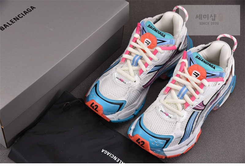 Balenciaga 발렌시아가 러너 스니커즈 화이트/다크그린/블루/핑크 신발 7번 이미지