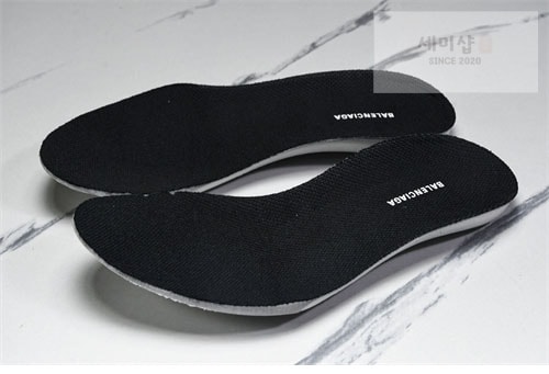 Balenciaga 발렌시아가 스테이플러 스니커즈 신발 17번 이미지