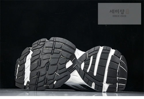 Balenciaga 발렌시아가 스테이플러 스니커즈 신발 6번 이미지
