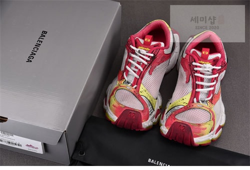 Balenciaga 발렌시아가 스테이플러 스니커즈 신발 4번 이미지
