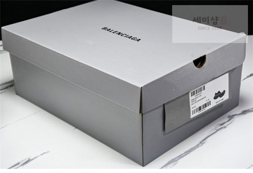 Balenciaga 발렌시아가 스테이플러 신발 17번 이미지