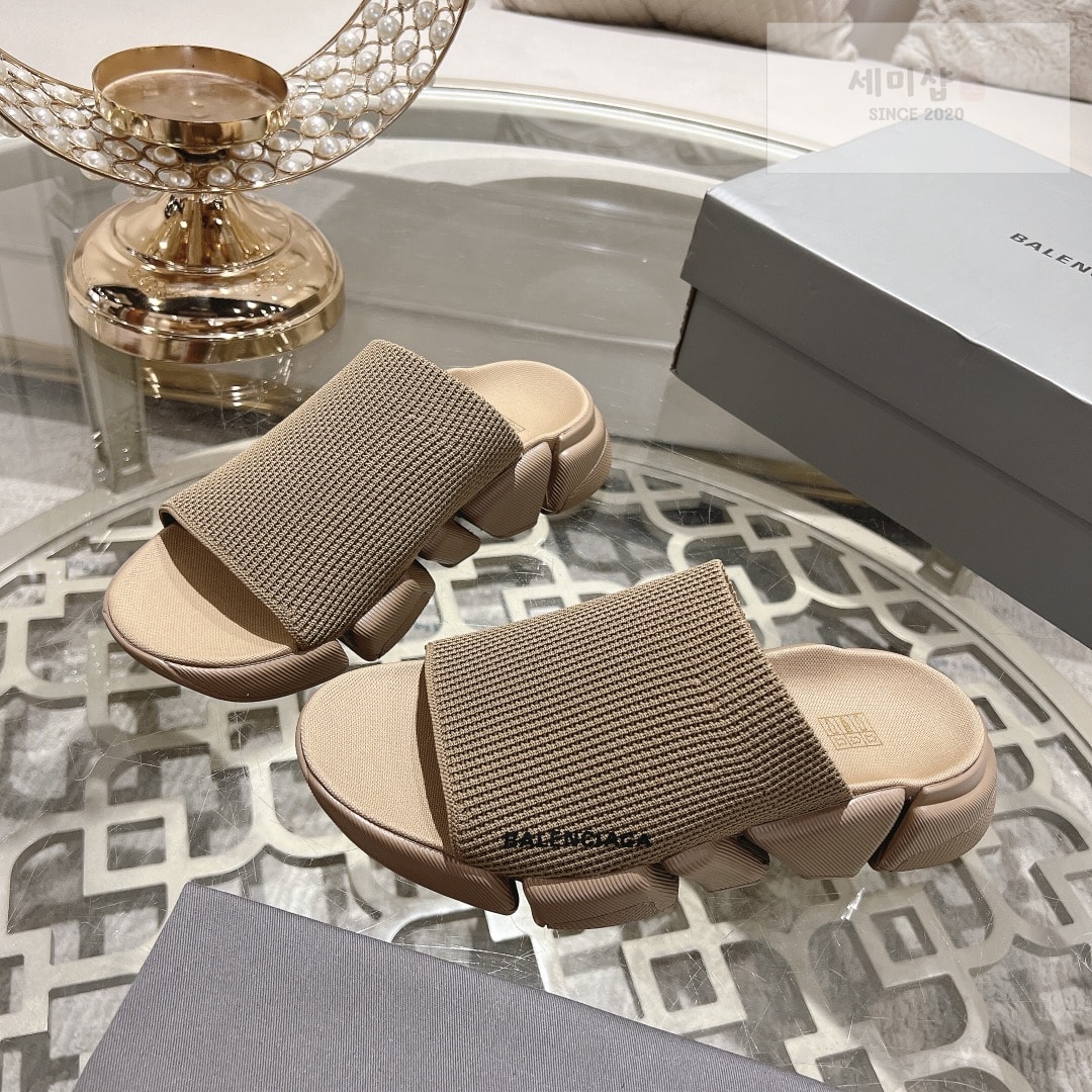 Balenciaga 발렌시아가 스피드 2.0 리사이클드 니트 슬라이드 베이지 신발 1번 이미지
