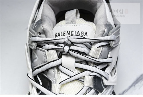 Balenciaga 발렌시아가 트랙 스니커즈 레플리카 5번 이미지 - 신발 | 세미샵 레플리카 사이트