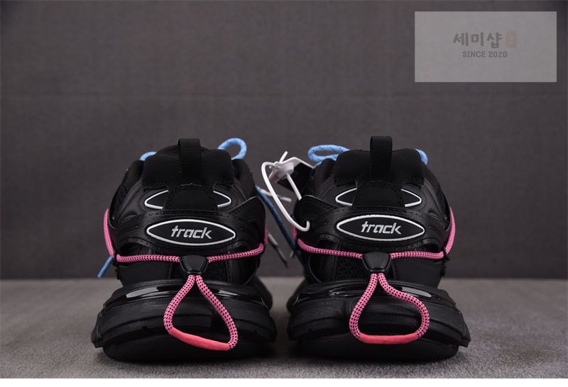 Balenciaga 발렌시아가 트랙 트레일 레이스 스니커즈 블랙 신발 7번 이미지