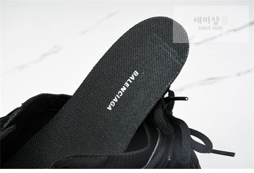 Balenciaga 발렌시아가 24 트랙 스니커즈 W3CO1 1000 신발 23번 이미지