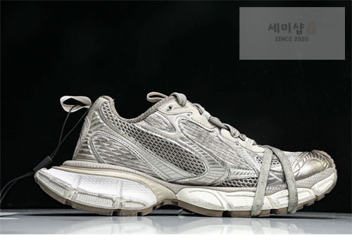 Balenciaga 발렌시아가 3XL 스니커즈 레플리카 4번 이미지 - 신발 | 세미샵 레플리카 사이트