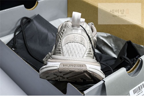 Balenciaga 발렌시아가 3XL 스니커즈 레플리카 22번 이미지 - 신발 | 세미샵 레플리카 사이트