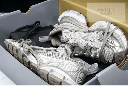 Balenciaga 발렌시아가 3XL 스니커즈 레플리카 26번 이미지 - 신발 | 세미샵 레플리카 사이트