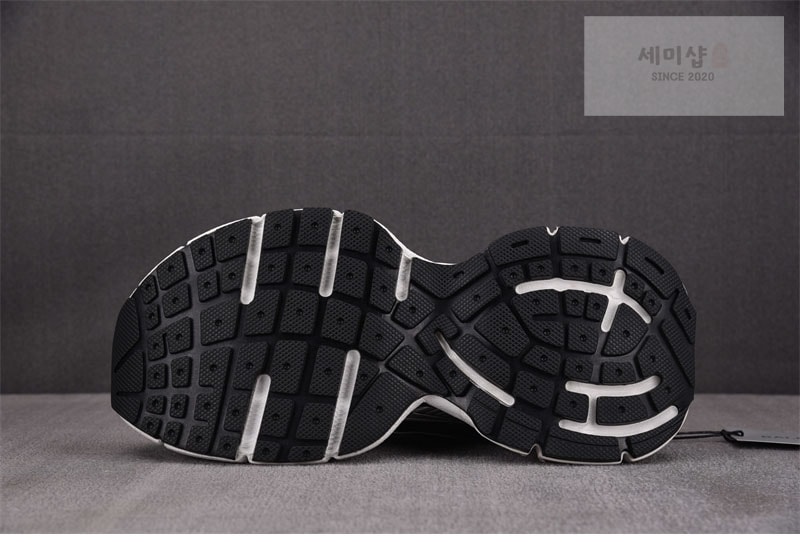 발렌시아가 발렌시아가 3XL 원아웃 이팩트 스니커즈 블랙 실버 신발 5번 이미지