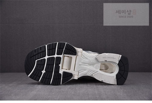 Balenciaga 발렌시아가 X-Pander 6.0 white gray black 신발 5번 이미지