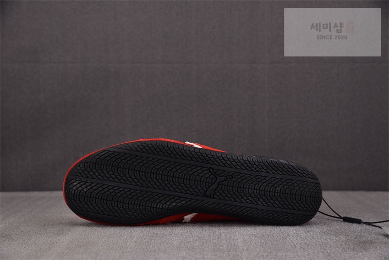 발렌시아가 발렌시아가 x 푸마 스피드캣 스웨이드 스니커즈 레드/화이트 신발 7번 이미지
