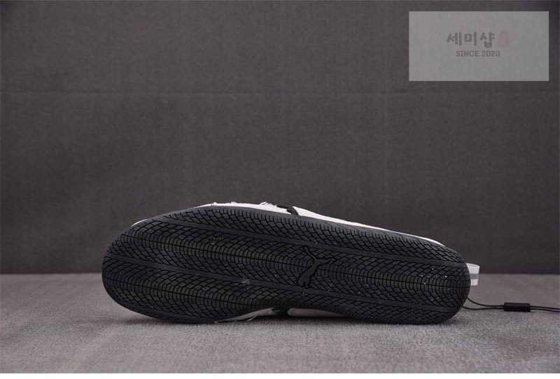 발렌시아가 발렌시아가 x 퓨마 스피드캣 화이트 블랙 레플리카 3번 이미지 - 신발 | 세미샵 레플리카 사이트