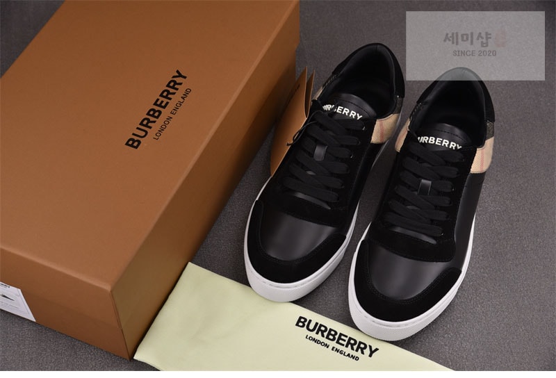 Burberry 버버리 하우스 체크 스니커즈 블랙 신발 13번 이미지