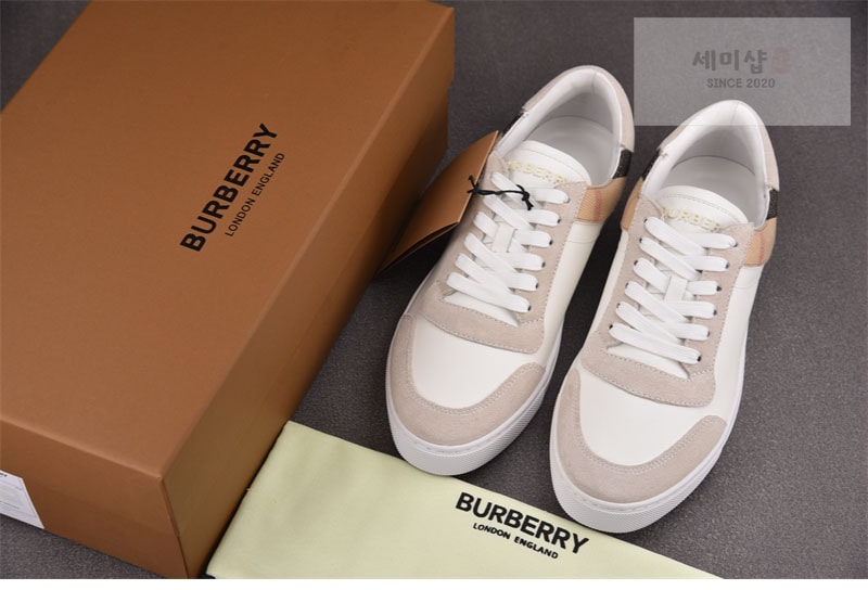 Burberry 버버리 하우스 체크 스니커즈 화이트 신발 8번 이미지
