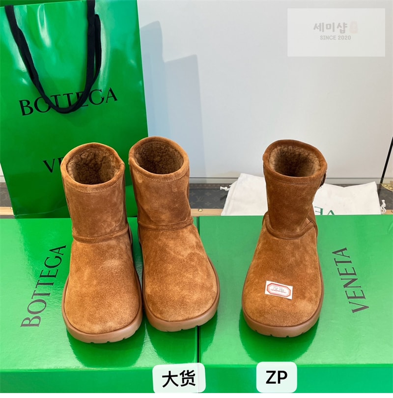 보테가베네타 보테가베네타 스웨이드 스냅 앵클 부츠 신발 15번 이미지