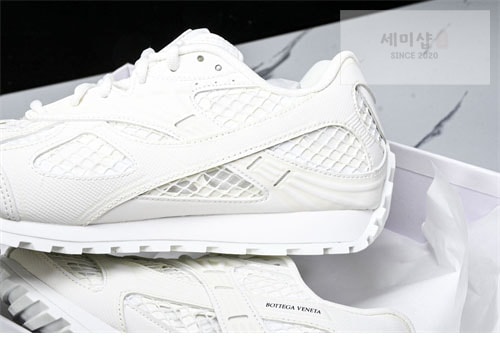 Bottega Veneta 보테가베네타 화이트 오브릿 메쉬 스니커즈 신발 4번 이미지