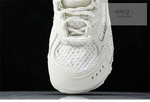 Bottega Veneta 보테가베네타 화이트 오브릿 메쉬 스니커즈 신발 12번 이미지