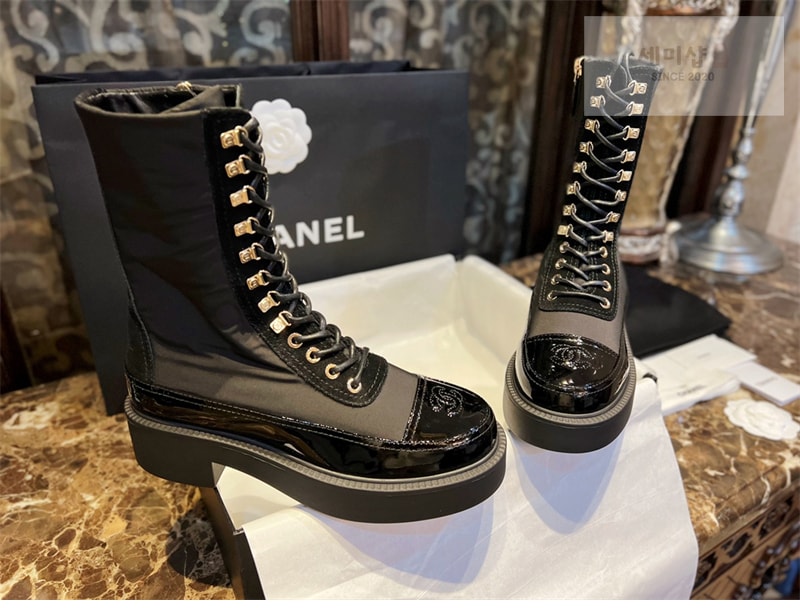 C H A N E L 샤넬 레이스업 롱 부츠 신발 8번 이미지