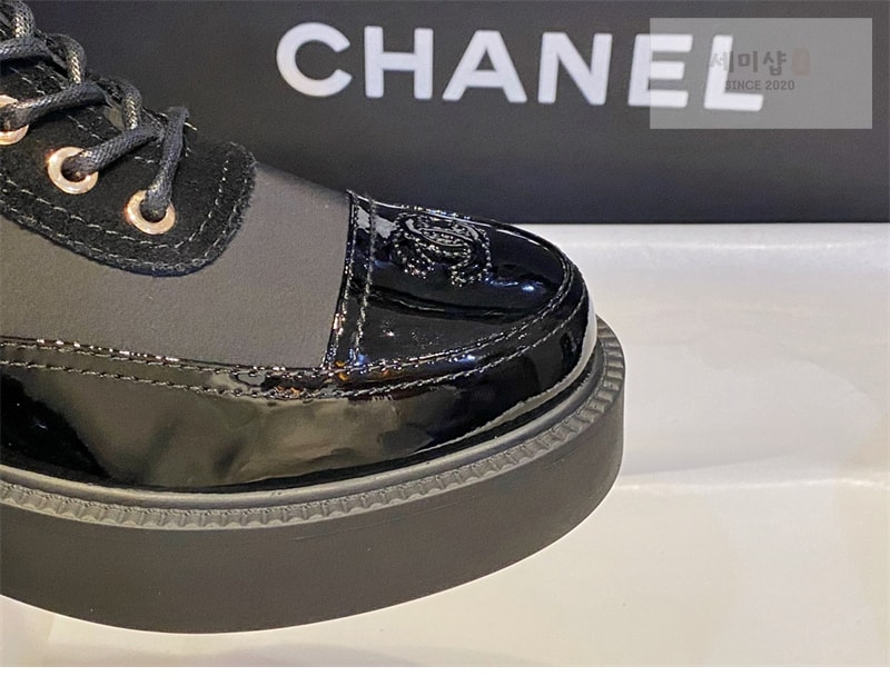 C H A N E L 샤넬 레이스업 롱 부츠 신발 10번 이미지