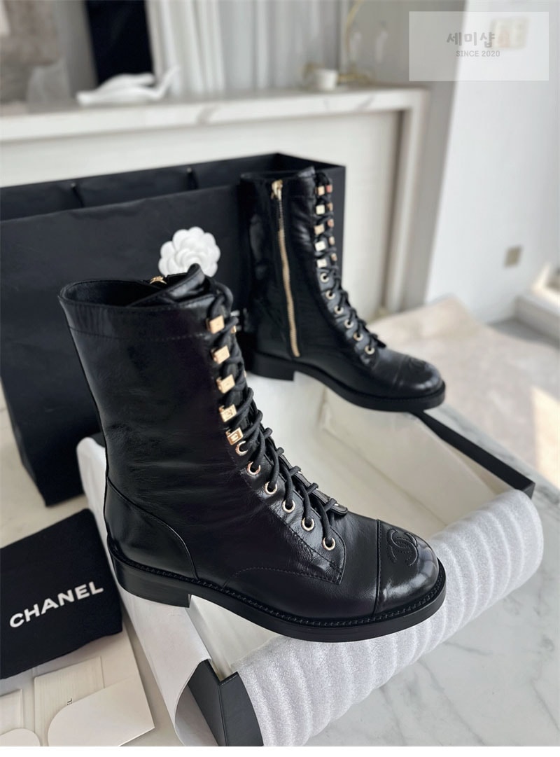 C H A N E L 샤넬 레이스업 스트랩 워커 부츠 신발 4번 이미지