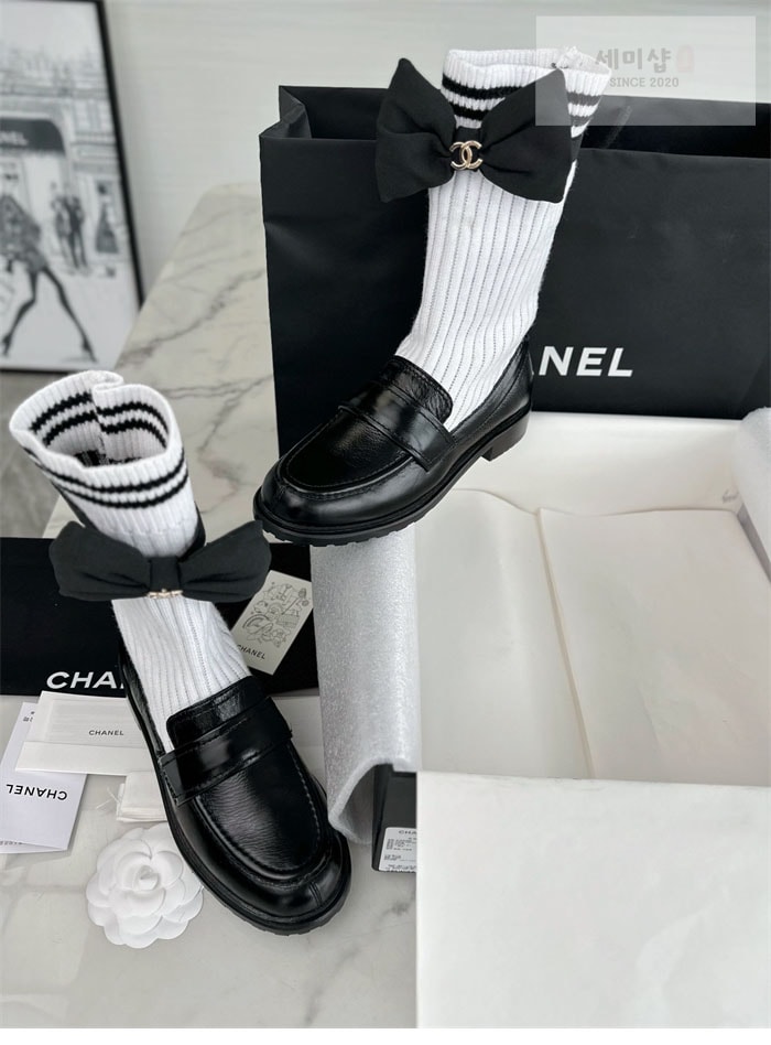 C H A N E L 샤넬 리본 삭스 컴바인 모카신 신발 9번 이미지
