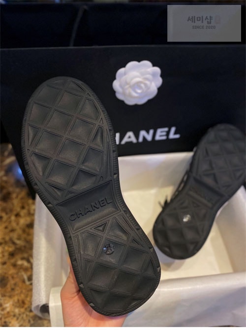 C H A N E L 샤넬 믹스드파이버 스니커즈 신발 29번 이미지