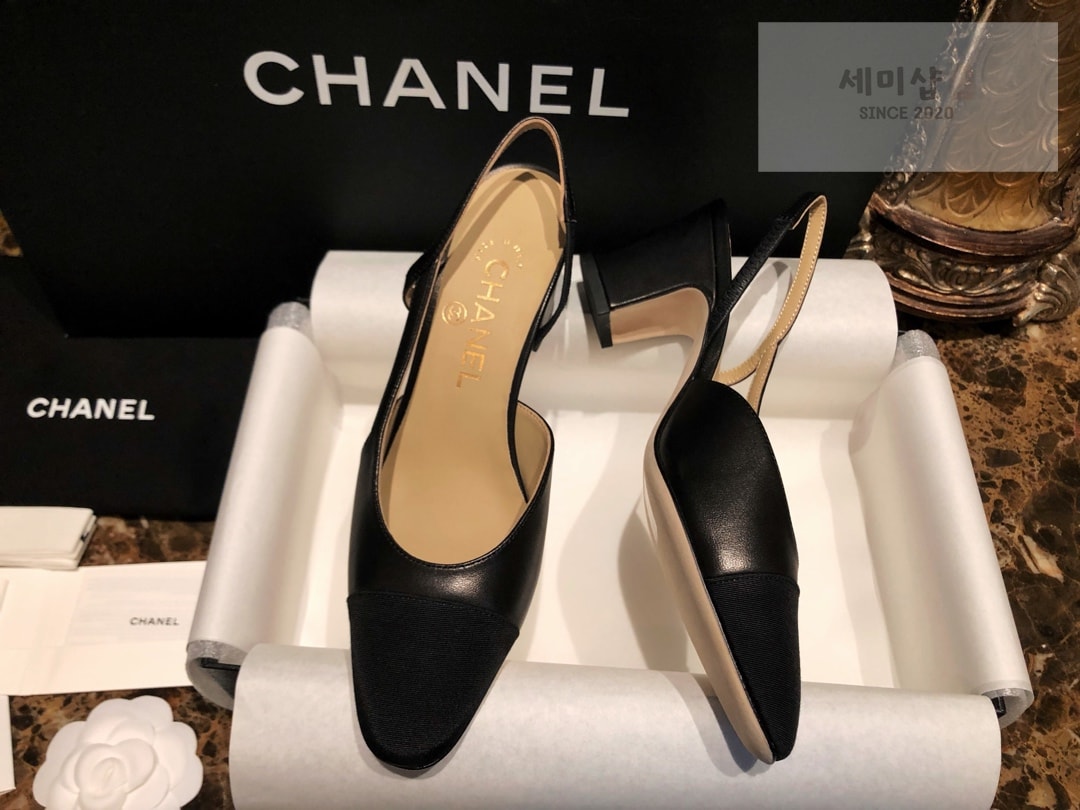C H A N E L 샤넬 블랙 고트스킨 그로그랭 슬링백 플랫 슈즈 “34SIZE – 41SIZE” 신발 7번 이미지