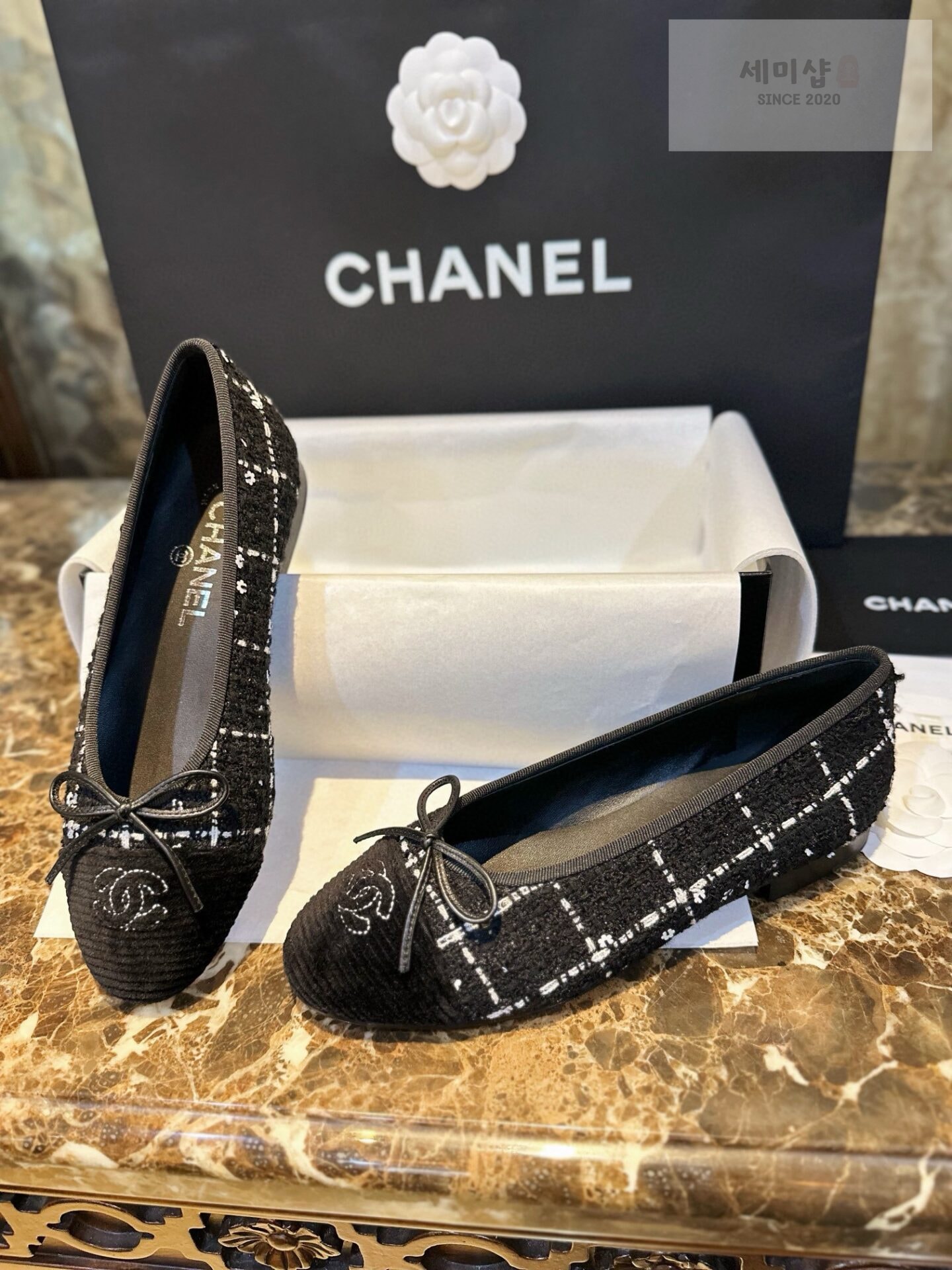 C H A N E L 샤넬 블랙 트위드 발레리나 플랫 슈즈 “35SIZE – 41SIZE” 신발 3번 이미지